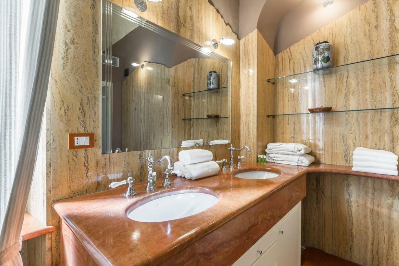 Roero Suite In The City Center Asti Exterior photo